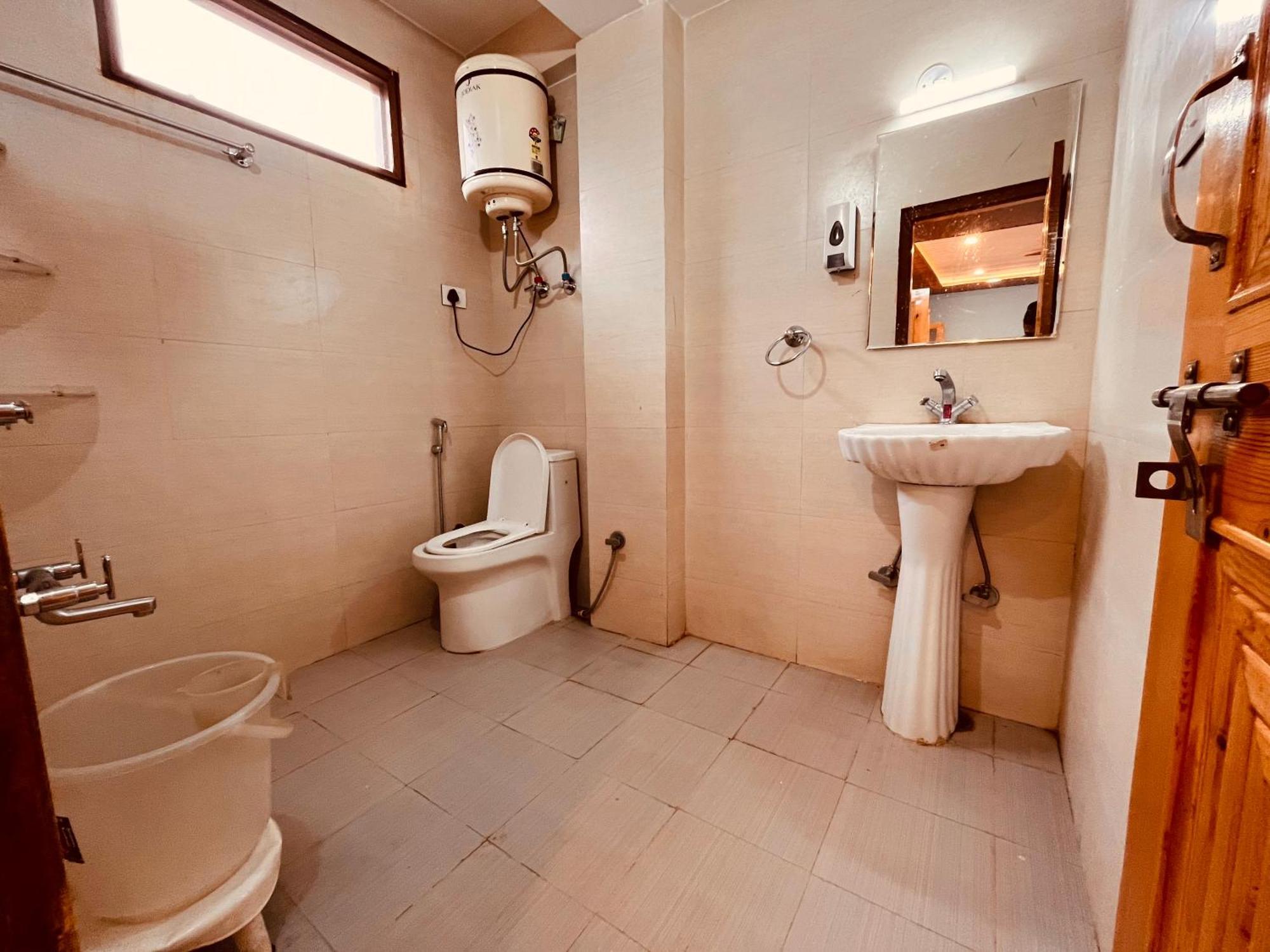 Sita Hotel & Cottage, Manali - A Boutique Wellness Hotel Kültér fotó